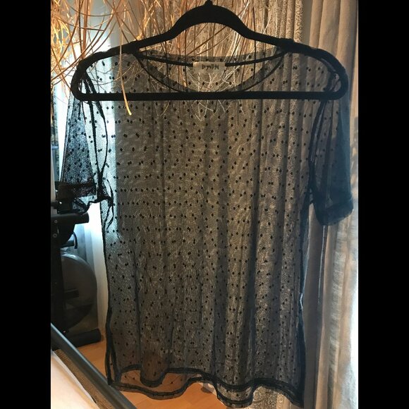 Lace black top - Picture 1 of 5